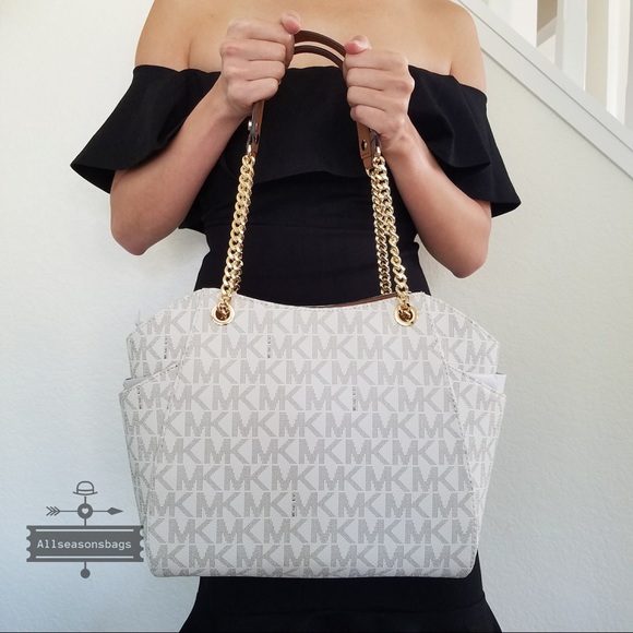 Michael Kors Large Jet Set Vanilla Chain Tote NWT - Picture 4 of 8